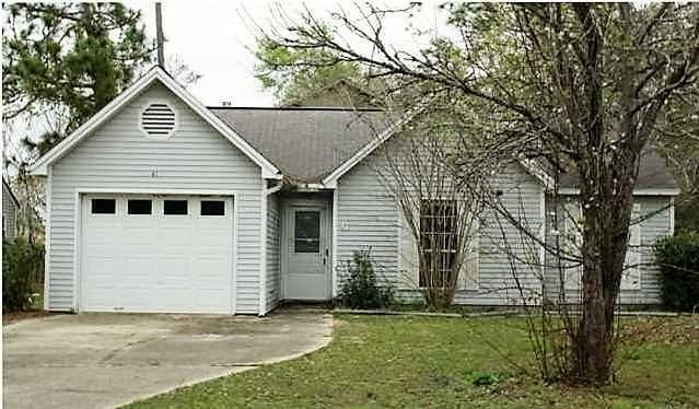 property at 41 3rd Ave