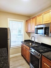 2020 Park in Hartford, CT - Foto de edificio - Building Photo