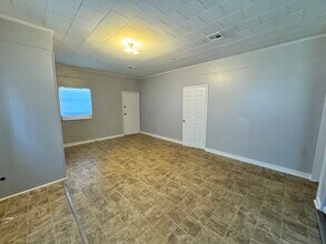 203 Carlton Dr in Lafayette, LA - Building Photo - Building Photo