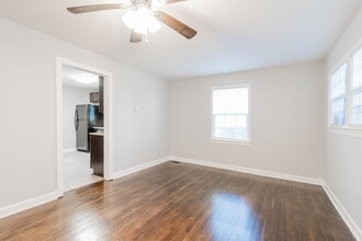 2108 Highland St in Charlotte, NC - Building Photo - Building Photo