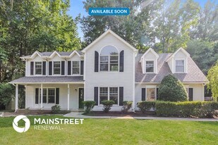 8902 Hunters Pointe Dr in Huntersville, NC - Building Photo