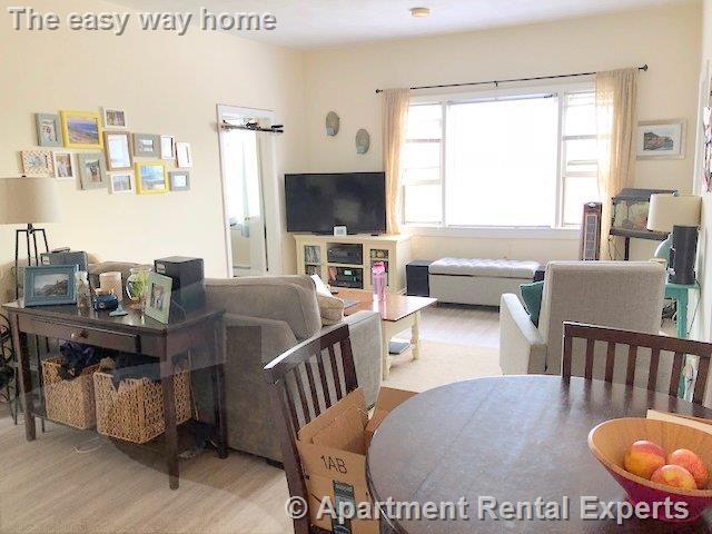 714 Broadway, Unit #1 in Somerville, MA - Foto de edificio