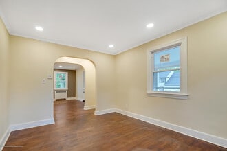 407 Redmond Ave in Ocean Township, NJ - Building Photo - Building Photo