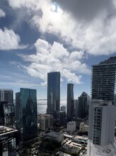 1100S S Miami Ave in Miami, FL - Foto de edificio - Building Photo