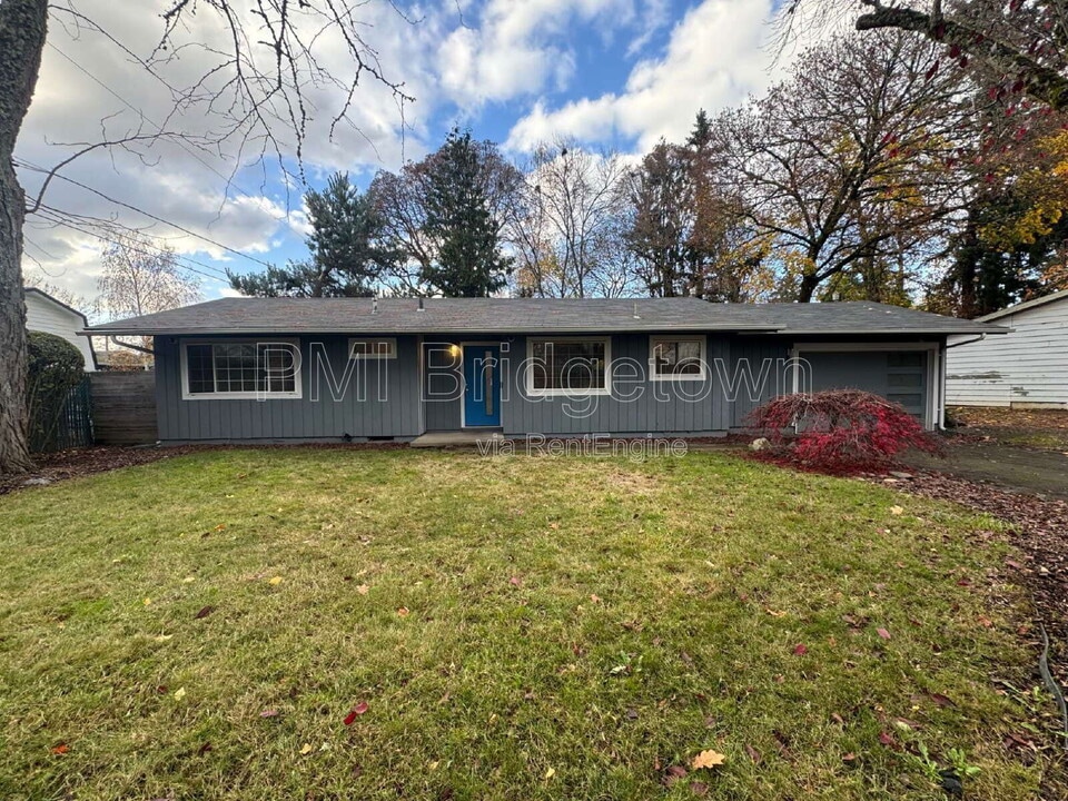 435 SW Devon Ln in Beaverton, OR - Building Photo