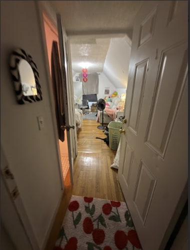 26 Greylock Rd, Unit 3 in Boston, MA - Foto de edificio - Building Photo