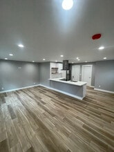 9820 Veterans Dr SW in Tacoma, WA - Building Photo - Building Photo