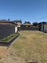 3519 W 82nd Pl in Inglewood, CA - Building Photo - Building Photo