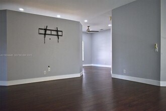 6254 NW 38th Dr in Coral Springs, FL - Building Photo - Building Photo