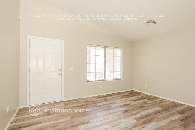 13013 N 130th Ln in El Mirage, AZ - Building Photo - Building Photo