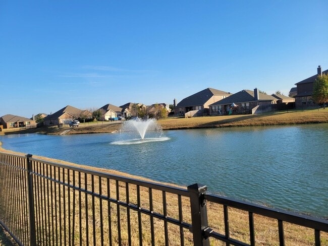 1001 English Ivy Dr in Prosper, TX - Building Photo - Building Photo