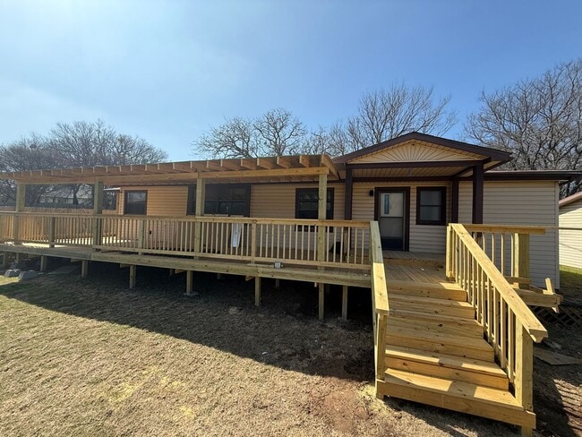 4710 Llano St in Granbury, TX - Building Photo - Building Photo
