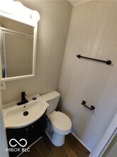 106 W Pennsylvania St in Shelbyville, IN - Building Photo - Building Photo