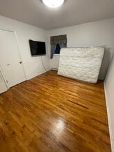 287 Perry Ave, Unit Unit #2 in Union, NJ - Building Photo - Building Photo