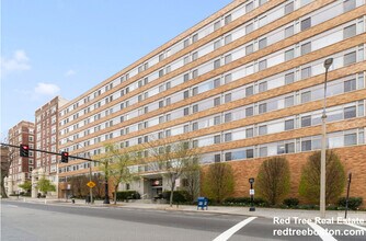 1440 Beacon St in Brookline, MA - Building Photo - Building Photo