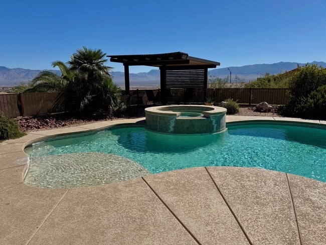 1582 Smoke Signal Ct in Mesquite, NV - Building Photo - Building Photo