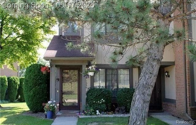 property at 1550 Meadowside Dr
