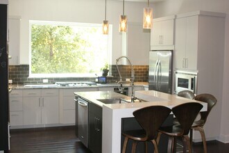 1815 Margaret St in Austin, TX - Building Photo - Building Photo
