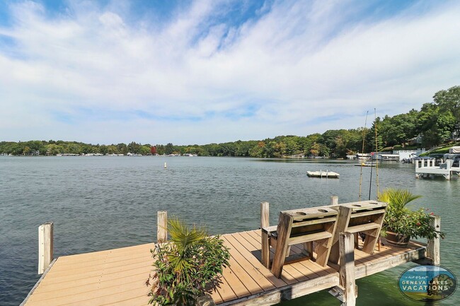 W5284 Lauderdale Dr in Elkhorn, WI - Building Photo - Building Photo