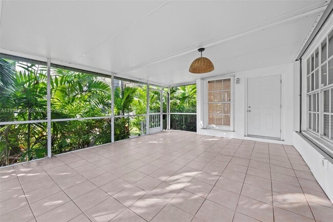 1311 Fillmore St in Hollywood, FL - Building Photo - Building Photo