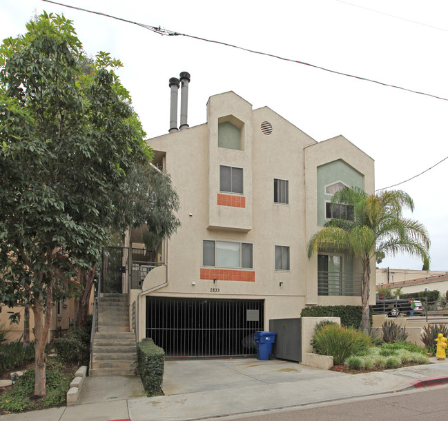 2833 Cadiz St in San Diego, CA - Foto de edificio - Building Photo