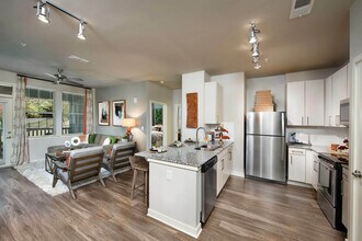 Solstice Apartment Homes in Fairburn, GA - Building Photo - Building Photo
