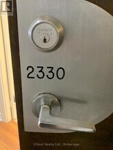 3888 Duke of York Blvd in Mississauga, ON - Building Photo - Building Photo