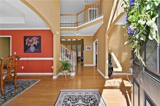 3945 Summit Gate Dr in Suwanee, GA - Building Photo - Building Photo