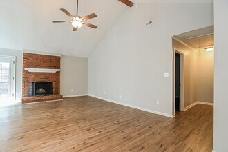 7317 Rockwood Forest Ln in Charlotte, NC - Building Photo - Building Photo