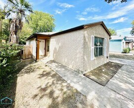 4013 Mystic Sunrise Dr in San Antonio, TX - Building Photo - Building Photo
