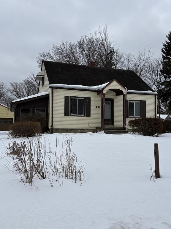 property at 751 Wilbur Ave