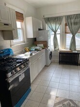 729 Irving Pl in Secaucus, NJ - Building Photo - Building Photo
