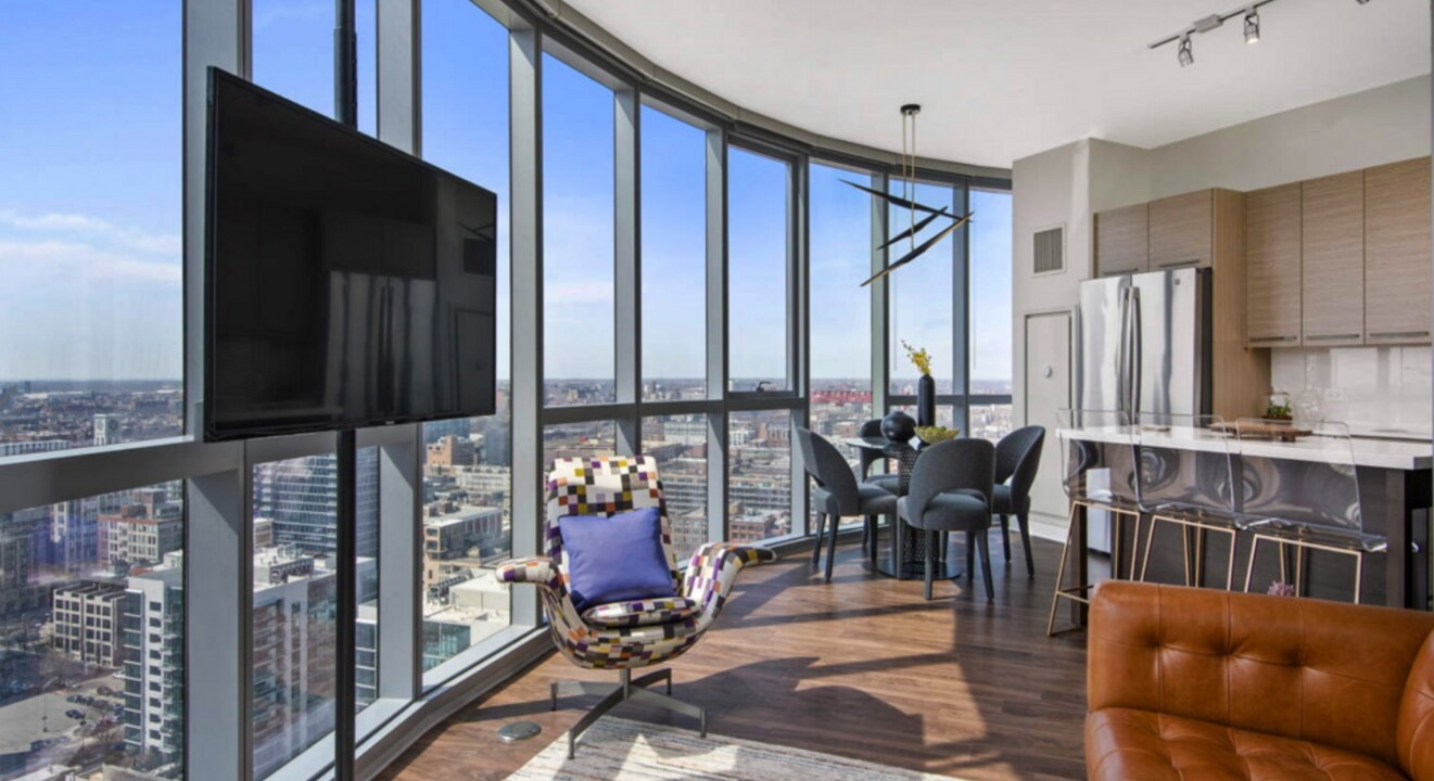 902 W Madison St in Chicago, IL - Building Photo