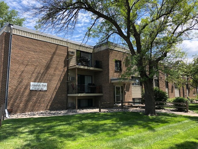 University Park in Fargo, ND - Building Photo - Building Photo