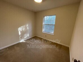 16126 Clarence Ct in King George, VA - Building Photo - Building Photo