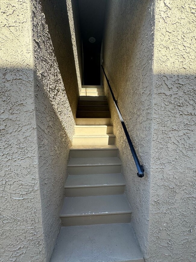 922 Benito Ave in Alhambra, CA - Building Photo - Building Photo