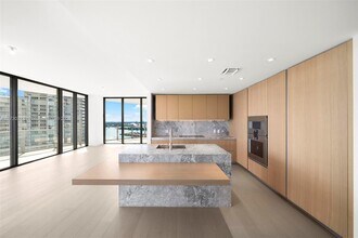 500 Alton Rd in Miami Beach, FL - Building Photo - Building Photo