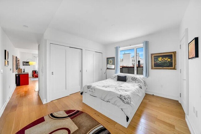 1280 5th Ave in New York, NY - Building Photo - Building Photo