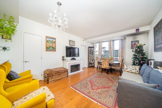 149 Essex St in Jersey City, NJ - Building Photo - Building Photo