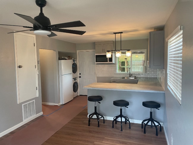 1131 Elgin St in San Lorenzo, CA - Building Photo - Building Photo