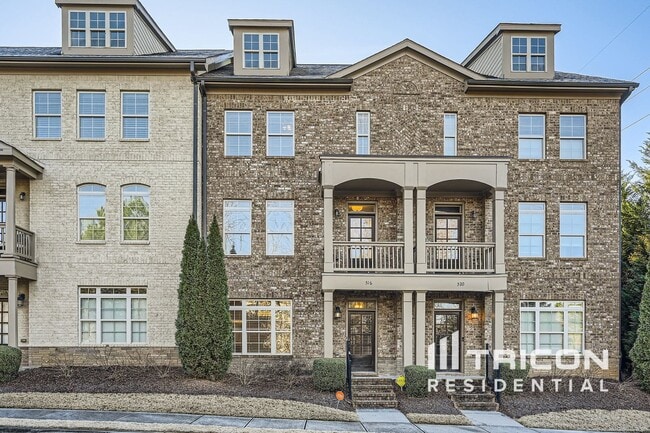 property at 516 Leighton Woods Ct