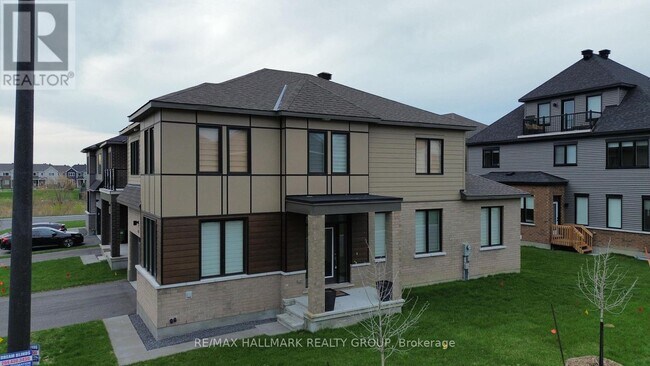 401 Euphoria Cres in Ottawa, ON - Building Photo - Building Photo