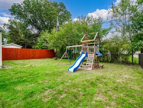 6771 Greenleaf Ave in Parma Heights, OH - Building Photo - Building Photo