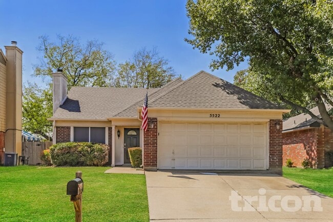 5522 Silver Maple Dr
