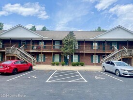 6800 Crawford Crossing Pl in Louisville, KY - Building Photo