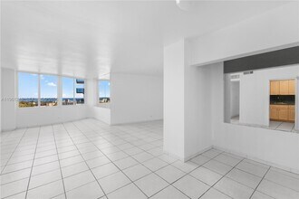 7441 Wayne Ave in Miami, FL - Building Photo - Building Photo