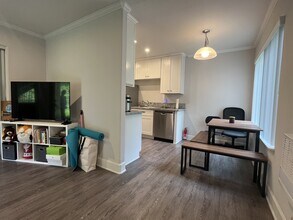 3128 Via Alicante in San Diego, CA - Building Photo - Building Photo