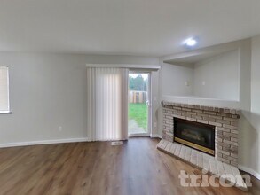 22506 44th Ave Ct E in Spanaway, WA - Building Photo - Building Photo