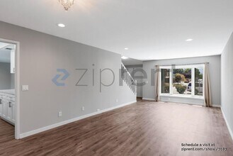 399 Avenida Manzanos in San Jose, CA - Building Photo - Building Photo