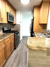 1615 Hotel Cir S in San Diego, CA - Building Photo - Building Photo